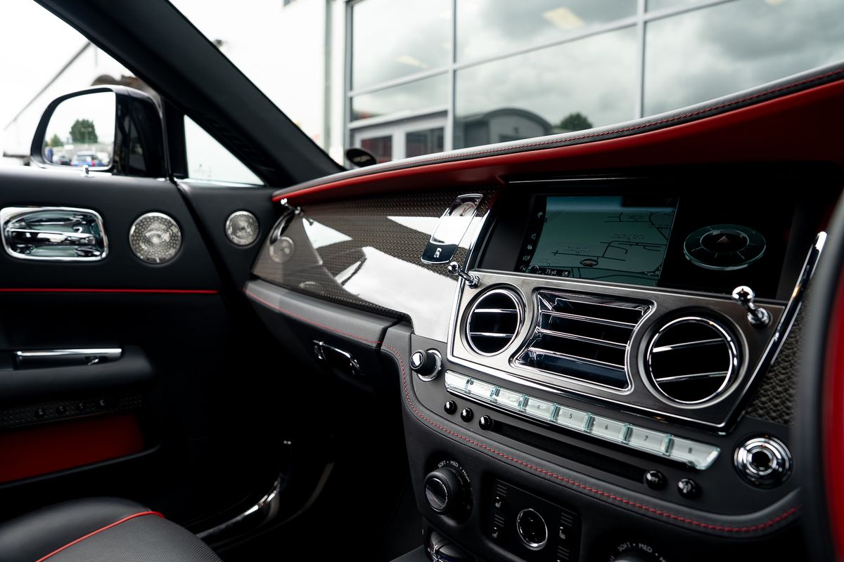ROLLS ROYCE WRAITH Black Badge