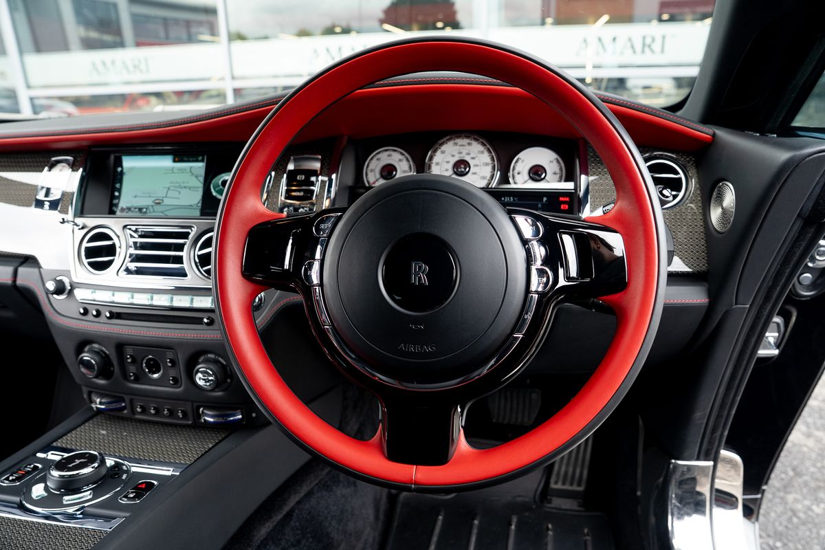 ROLLS ROYCE WRAITH Black Badge