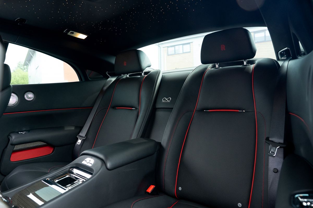 ROLLS ROYCE WRAITH Black Badge
