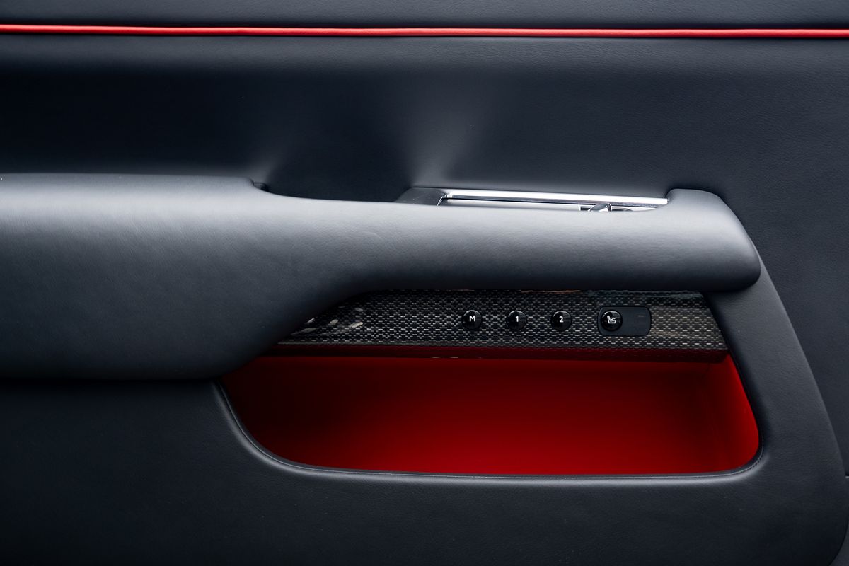 ROLLS ROYCE WRAITH Black Badge