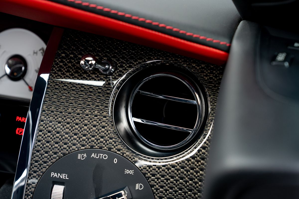 ROLLS ROYCE WRAITH Black Badge