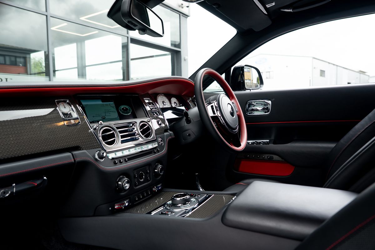 ROLLS ROYCE WRAITH Black Badge