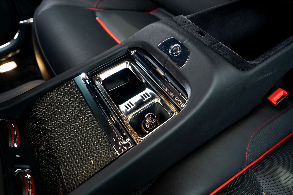 ROLLS ROYCE WRAITH Black Badge
