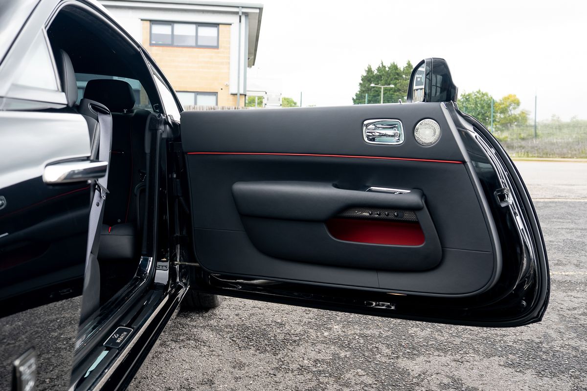 ROLLS ROYCE WRAITH Black Badge