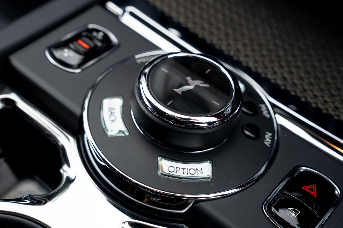 ROLLS ROYCE WRAITH Black Badge