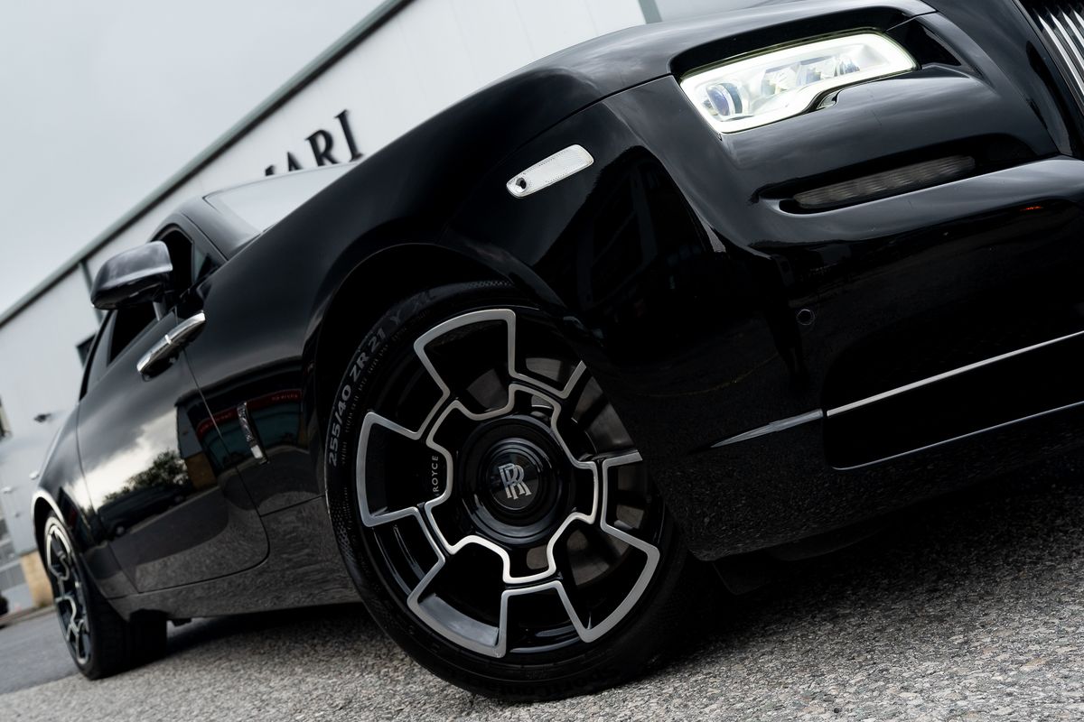 ROLLS ROYCE WRAITH Black Badge