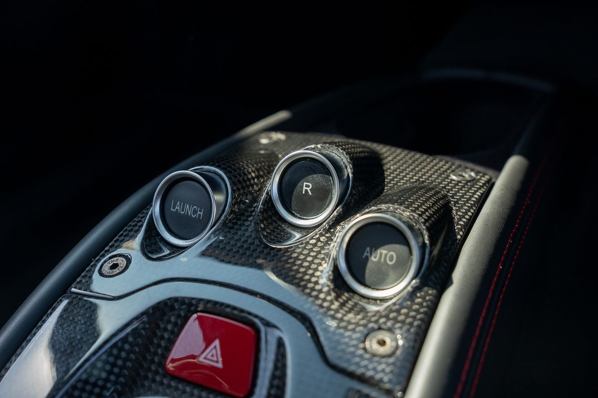 FERRARI 458 ITALIA COUPE V8
