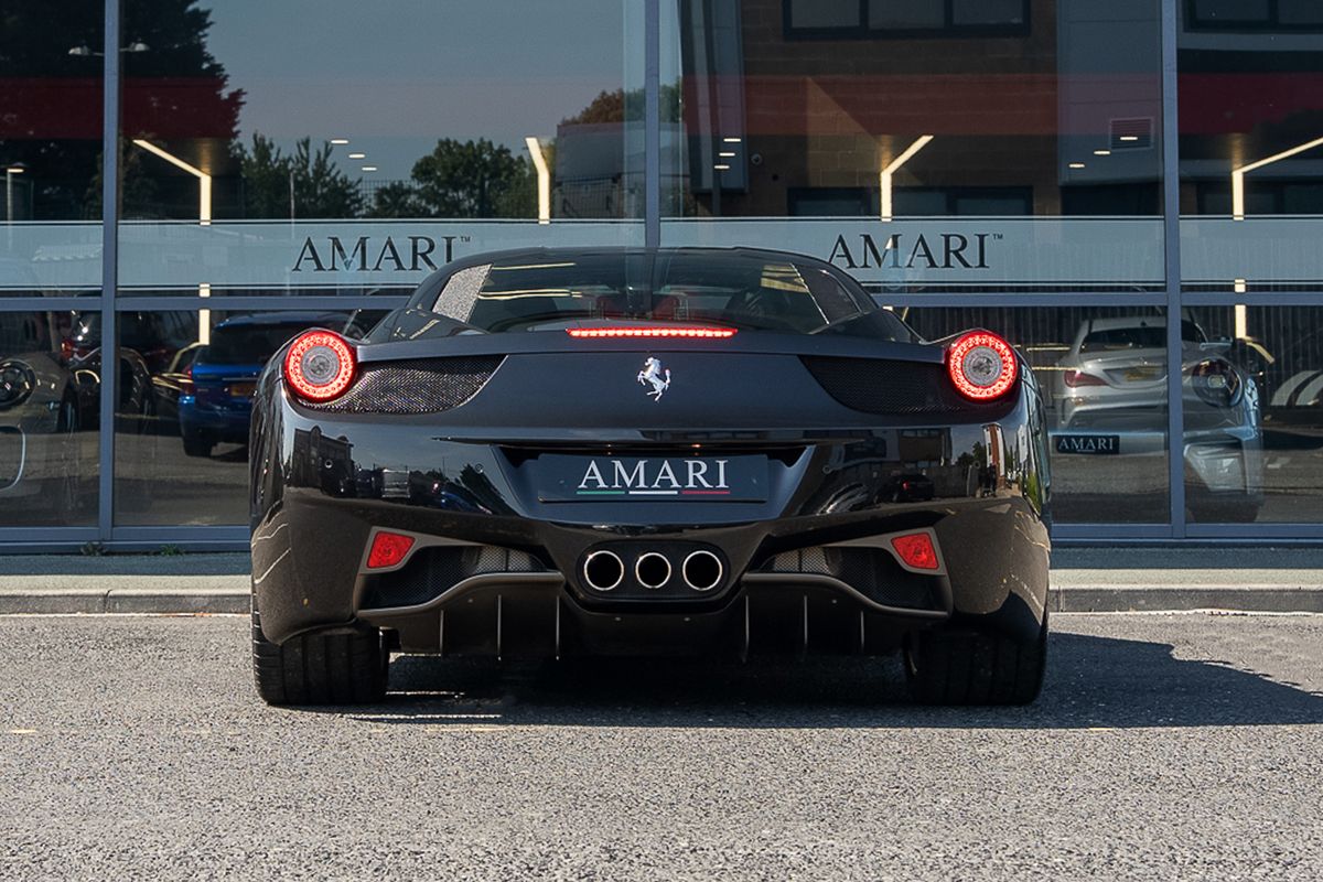 FERRARI 458 ITALIA COUPE V8