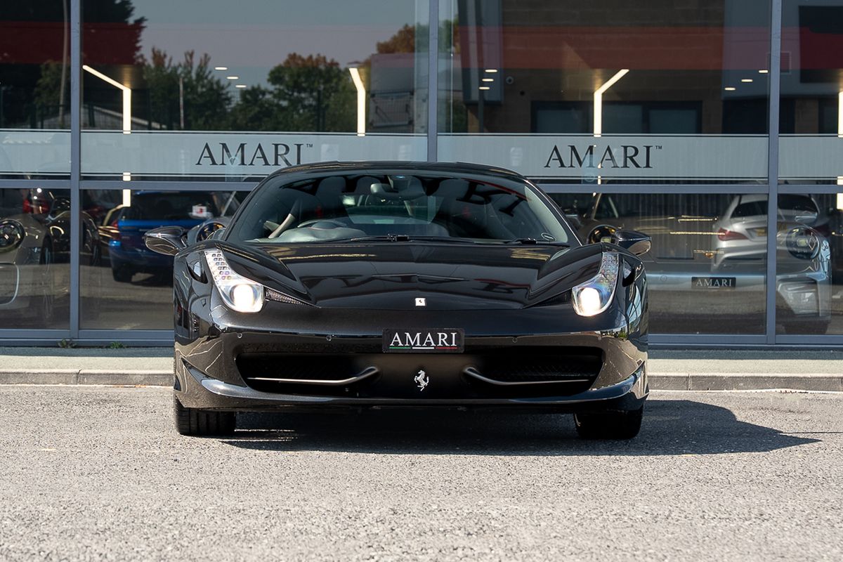 FERRARI 458 ITALIA COUPE V8