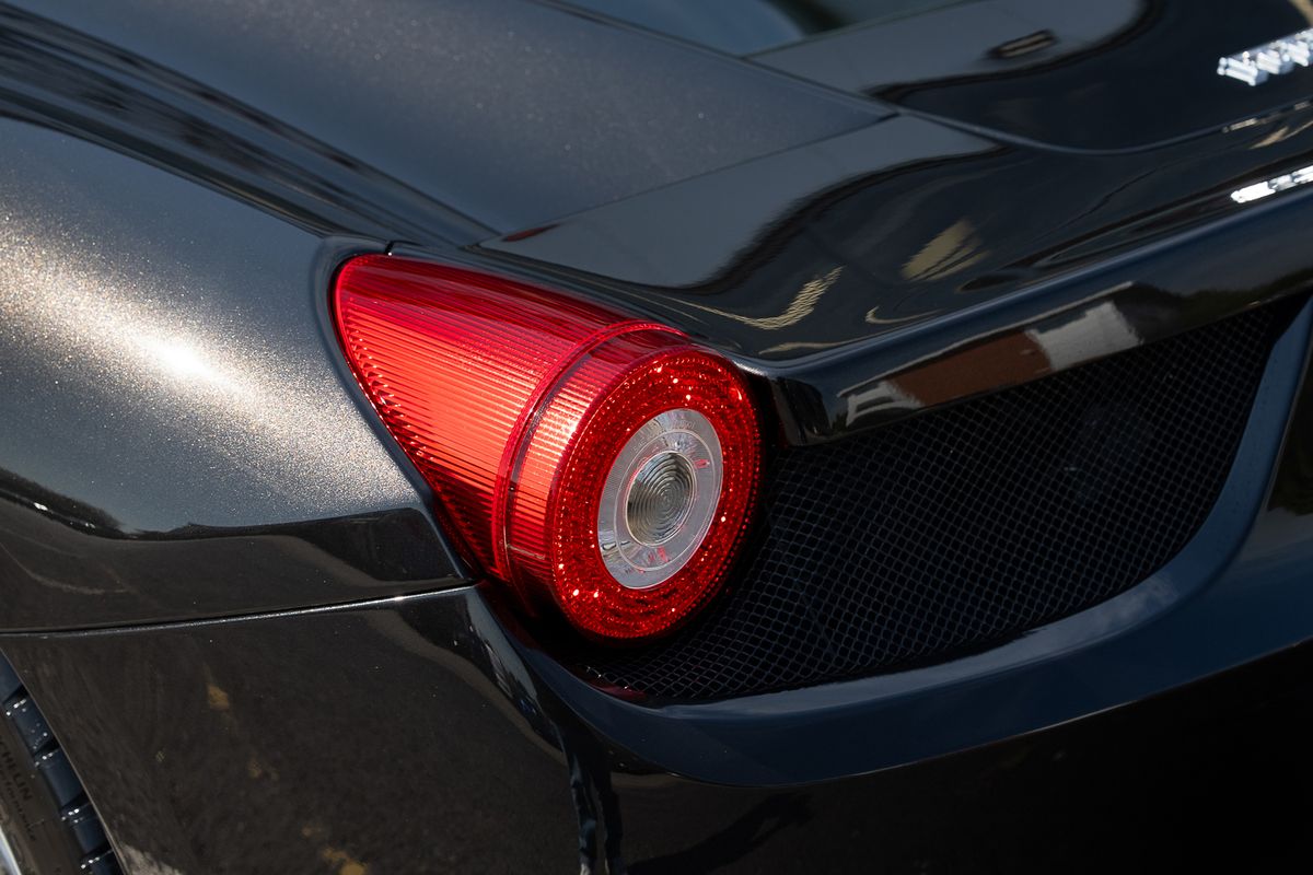 FERRARI 458 ITALIA COUPE V8