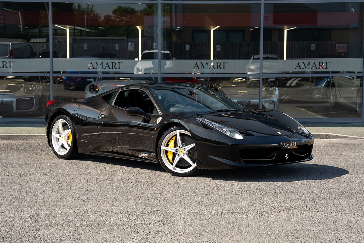 FERRARI 458 ITALIA COUPE V8