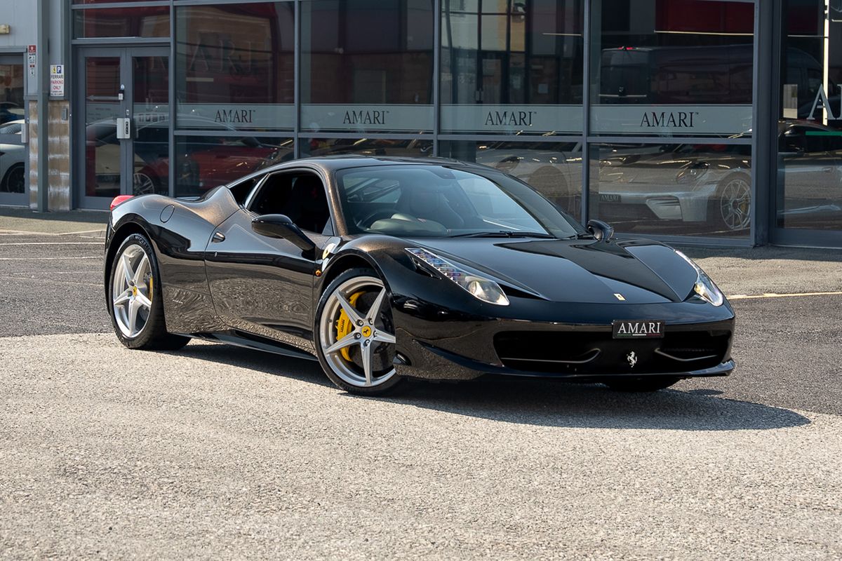 FERRARI 458 ITALIA COUPE V8