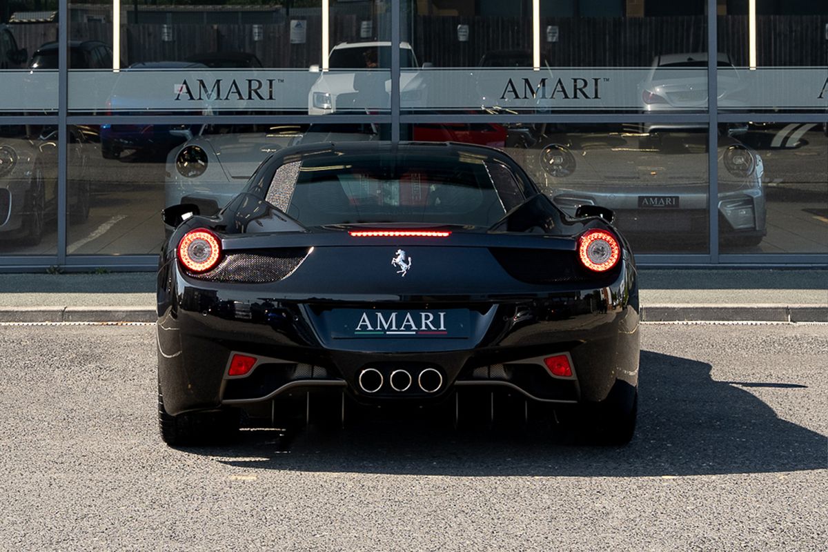 FERRARI 458 ITALIA COUPE V8