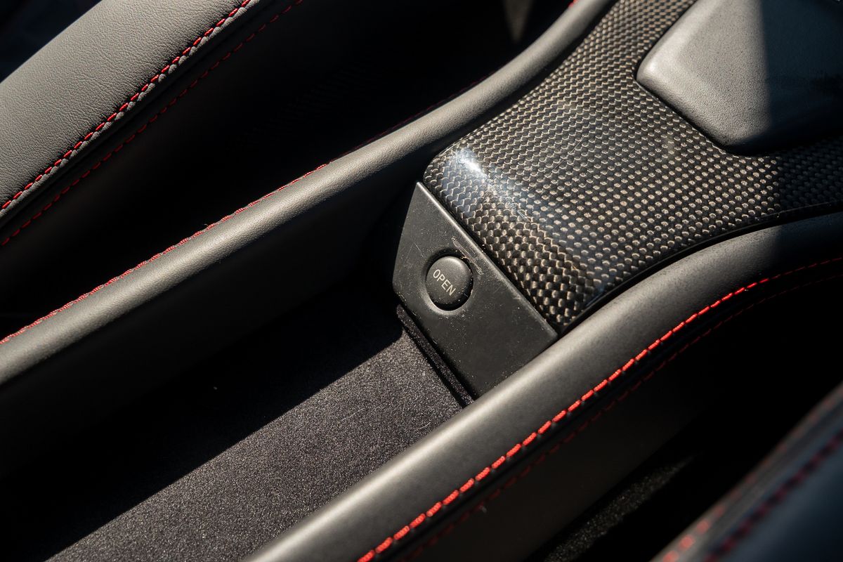 FERRARI 458 ITALIA COUPE V8