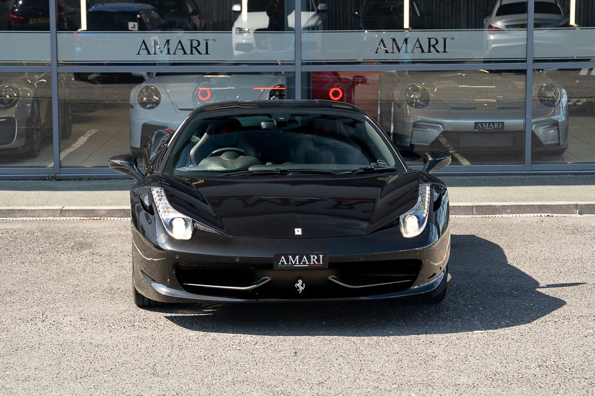 FERRARI 458 ITALIA COUPE V8