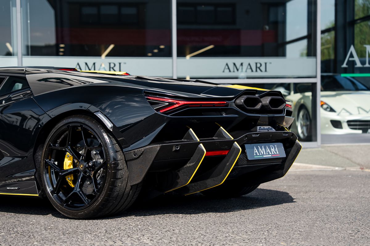 LAMBORGHINI REVUELTO PHEV S-A