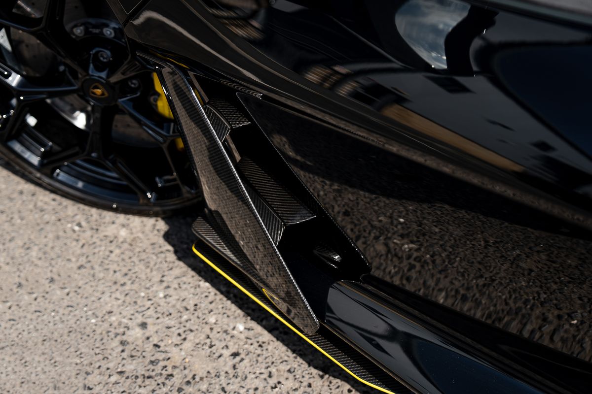 LAMBORGHINI REVUELTO PHEV S-A