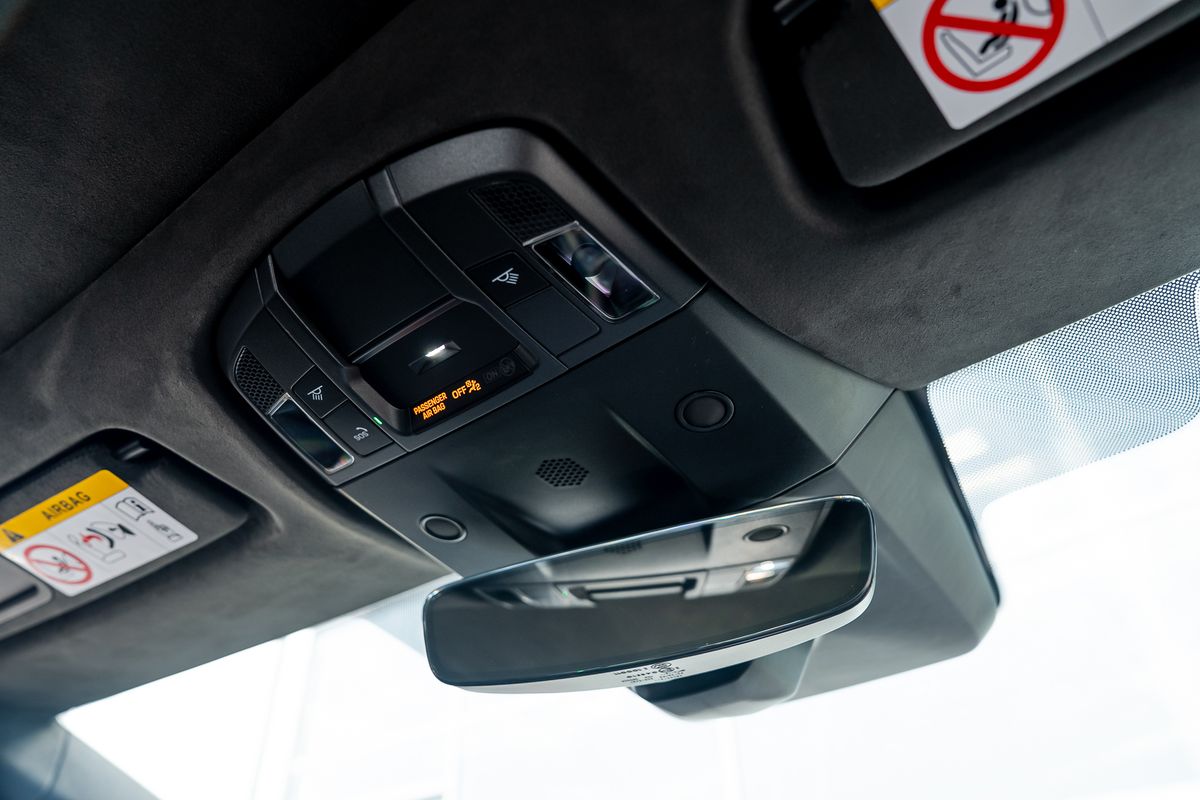 LAMBORGHINI REVUELTO PHEV S-A