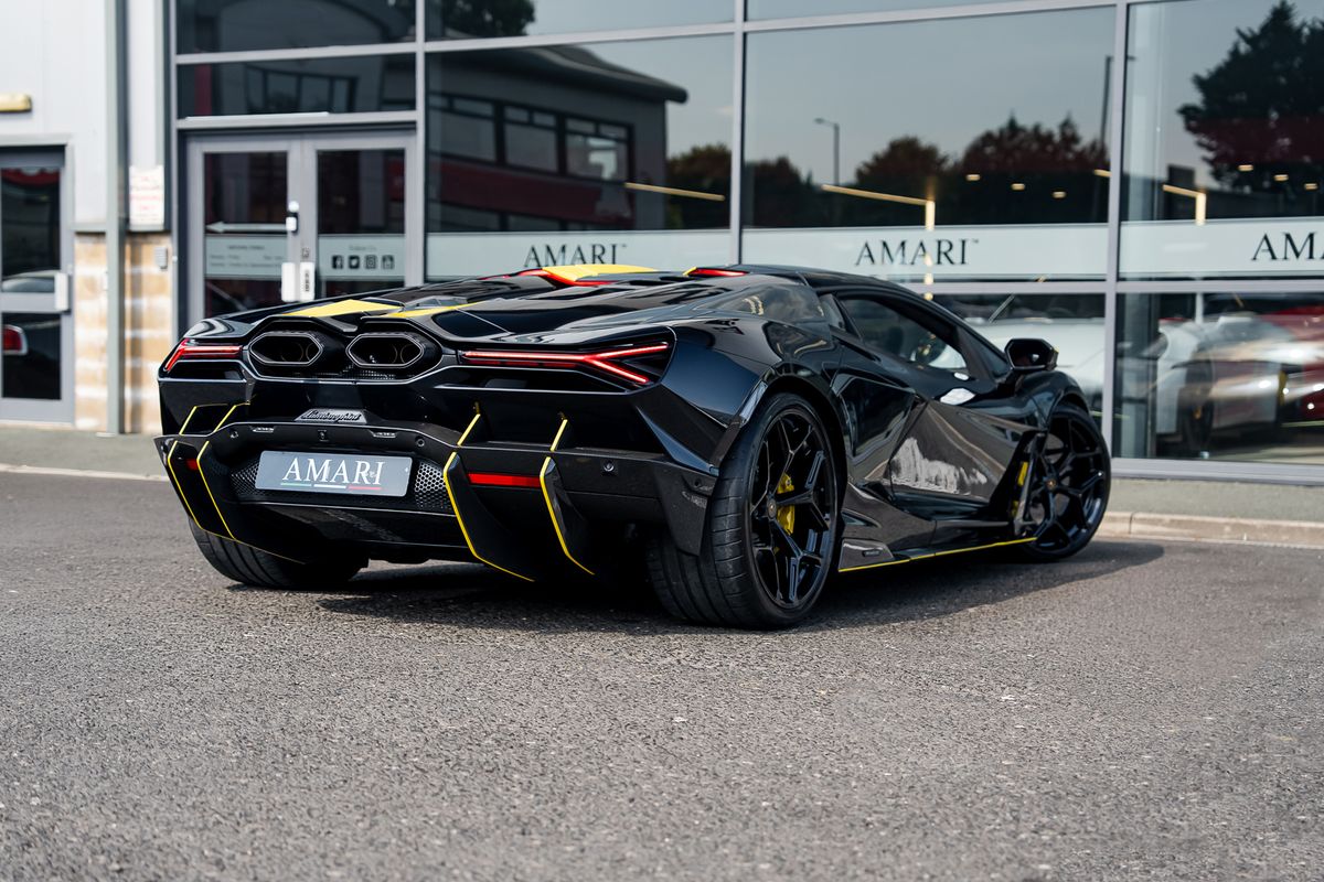 LAMBORGHINI REVUELTO PHEV S-A