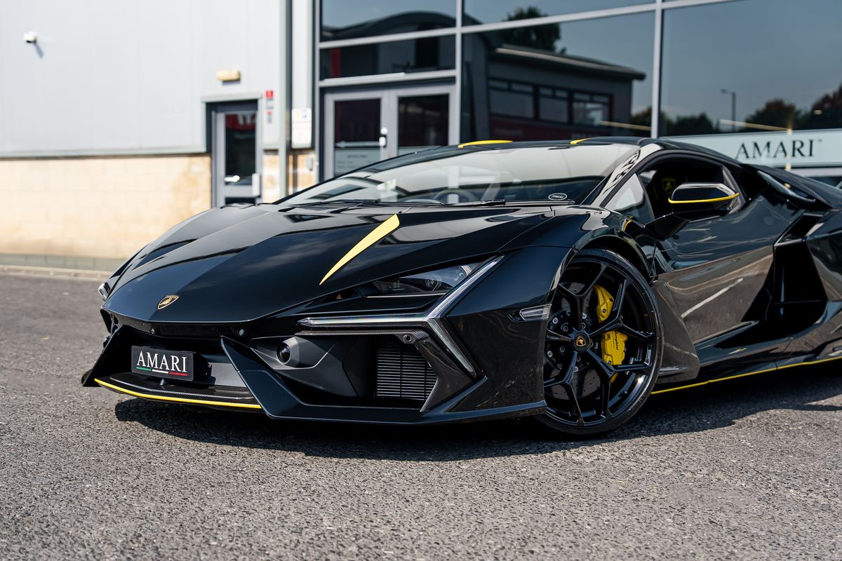 LAMBORGHINI REVUELTO PHEV S-A
