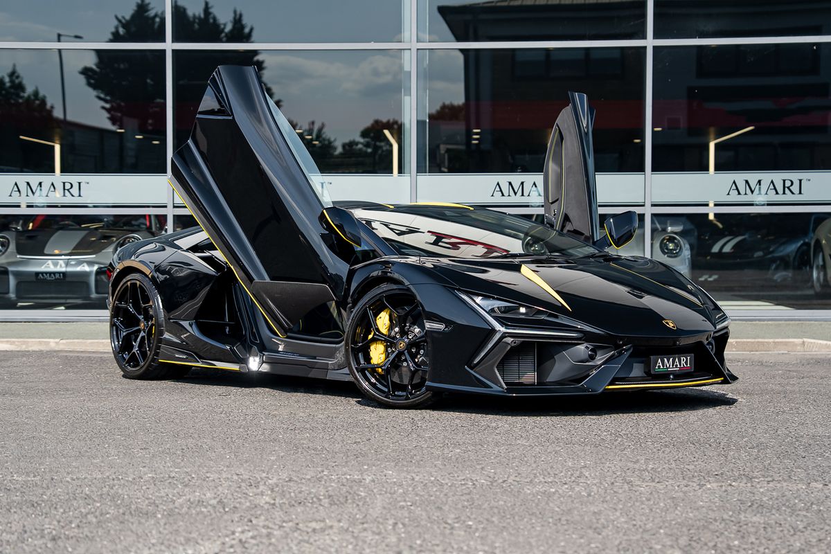 LAMBORGHINI REVUELTO PHEV S-A