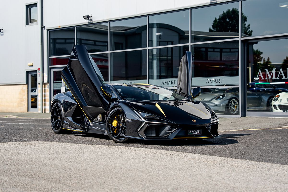 LAMBORGHINI REVUELTO PHEV S-A