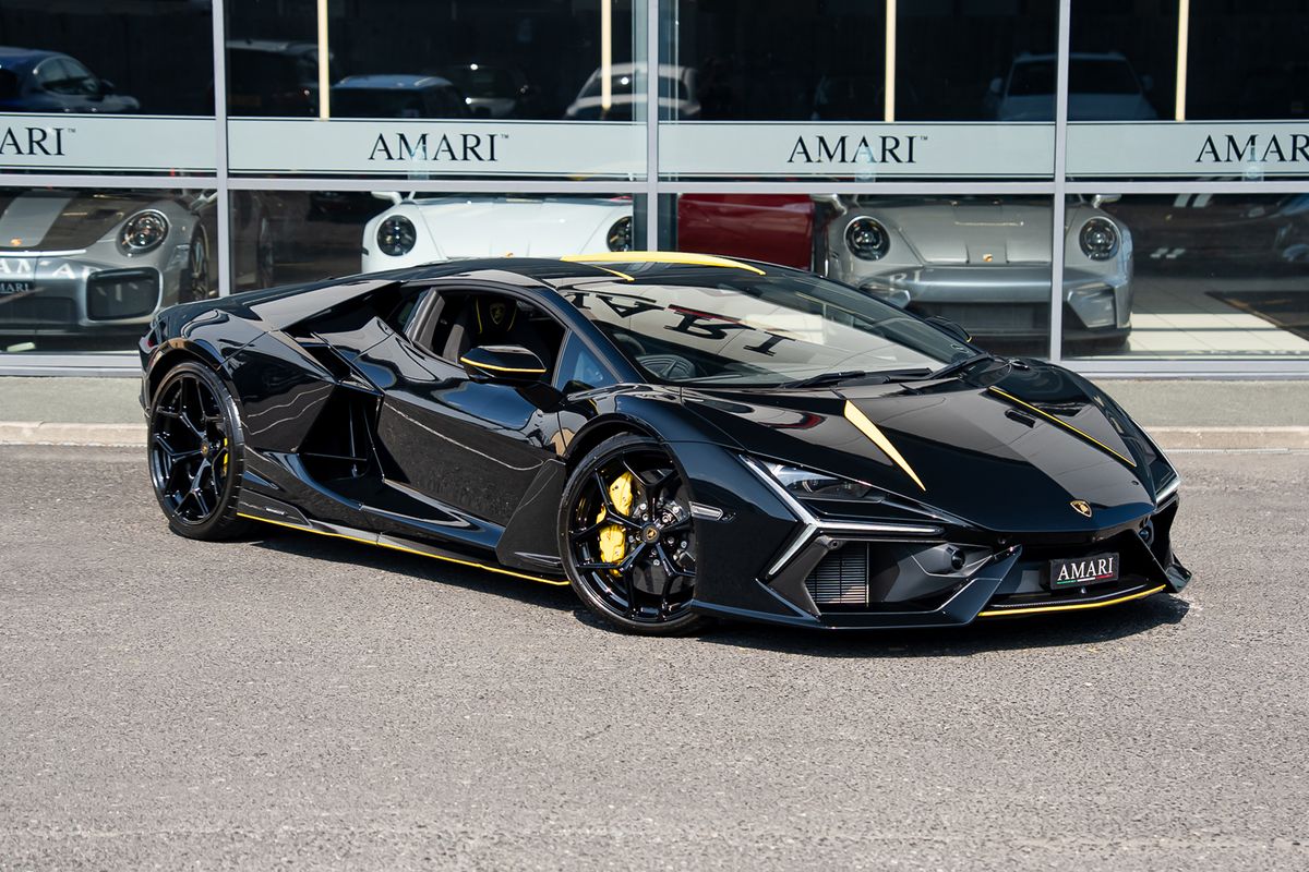 LAMBORGHINI REVUELTO PHEV S-A