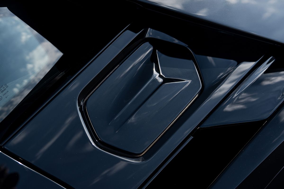 LAMBORGHINI REVUELTO PHEV S-A