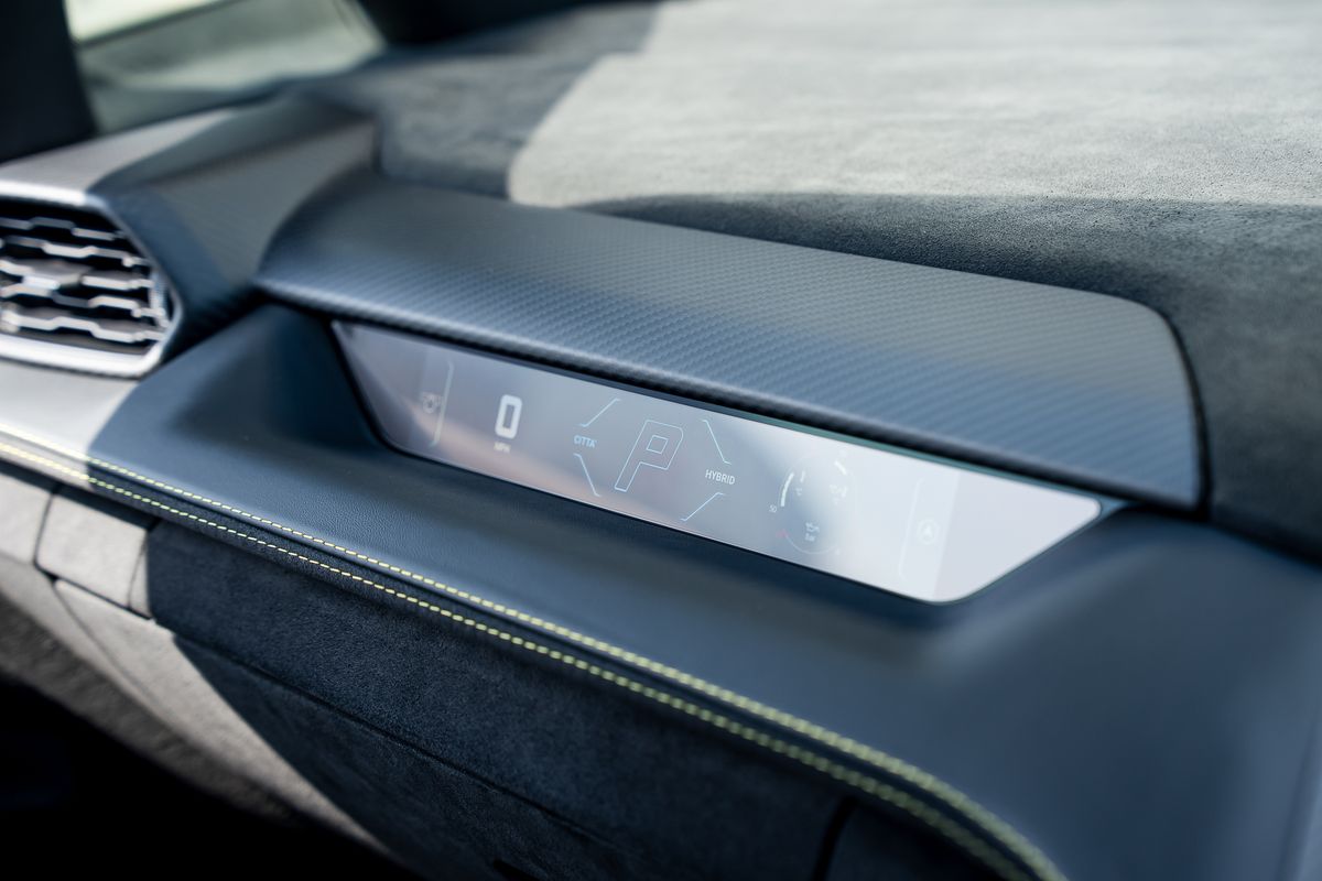 LAMBORGHINI REVUELTO PHEV S-A