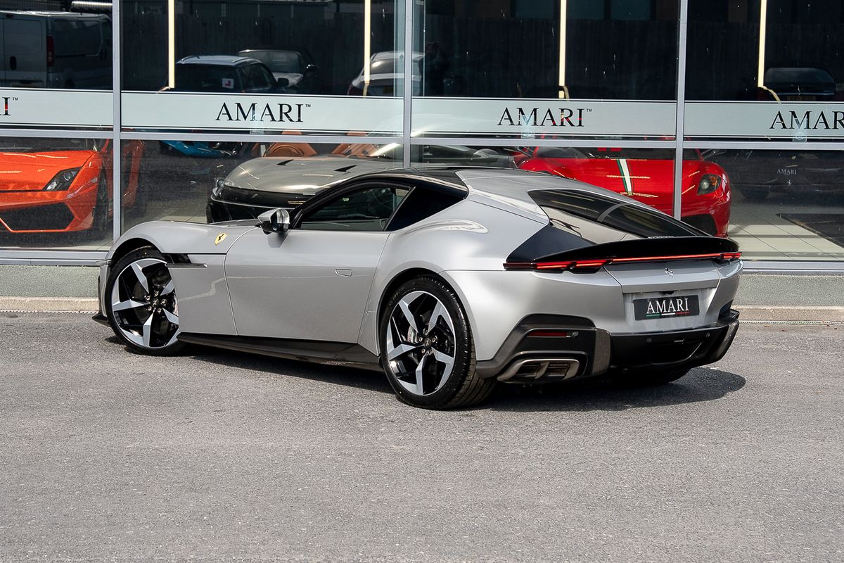 Ferrari 12 CILINDRI CAVALLINO V12 V12 C