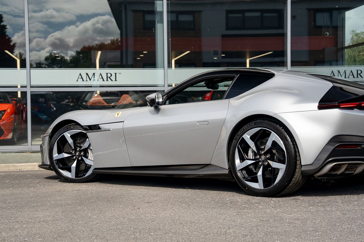 Ferrari 12 CILINDRI CAVALLINO V12 V12 C