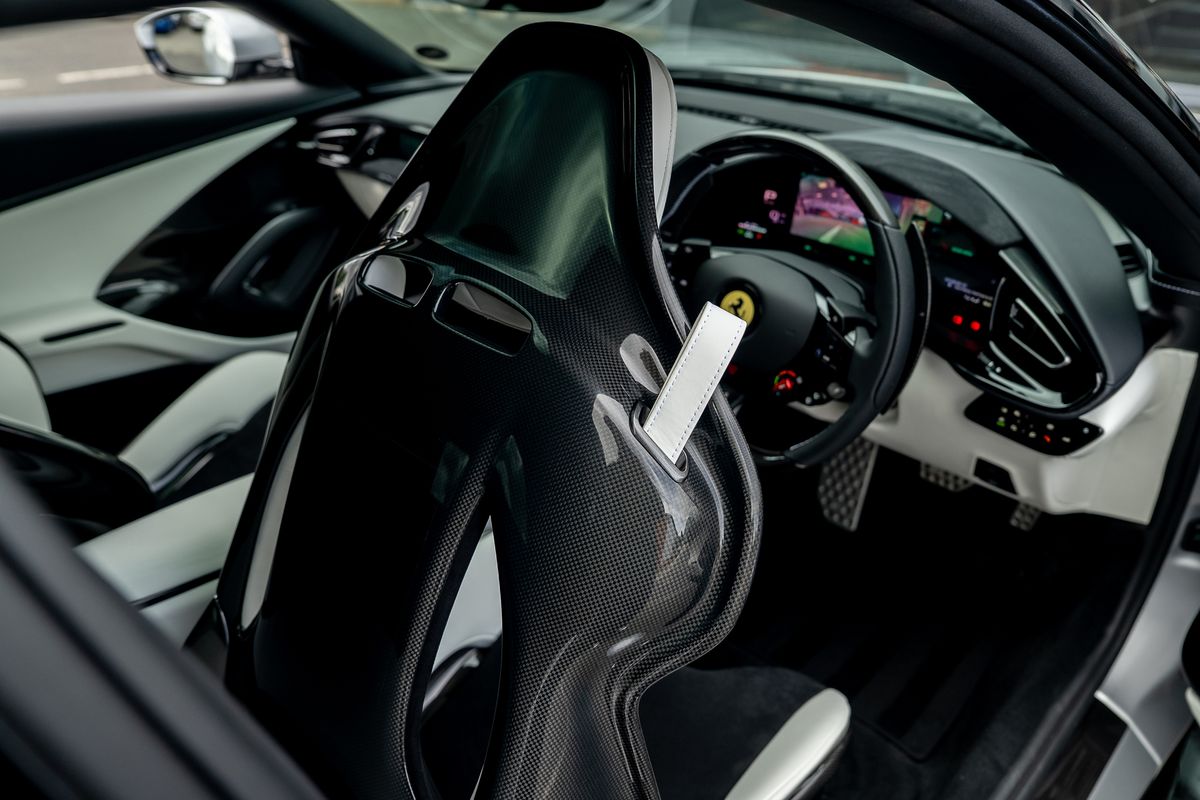 Ferrari 12 CILINDRI CAVALLINO V12 V12 C