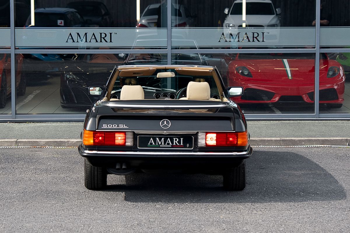 MERCEDES BENZ 500 SL (R107)