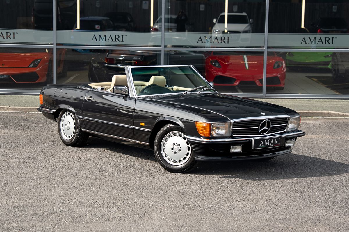 MERCEDES BENZ SL500 V8 R107