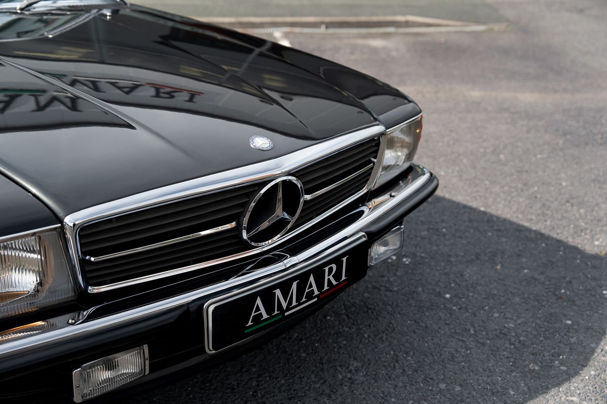 MERCEDES BENZ 500 SL (R107)