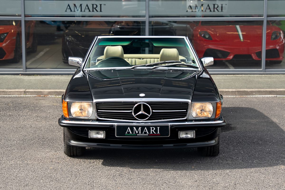 MERCEDES BENZ SL500 V8 R107