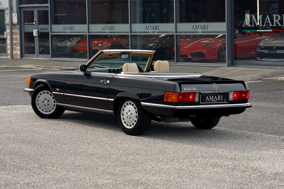 MERCEDES BENZ SL500 V8 R107