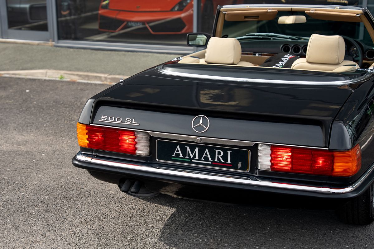 MERCEDES BENZ SL500 V8 R107