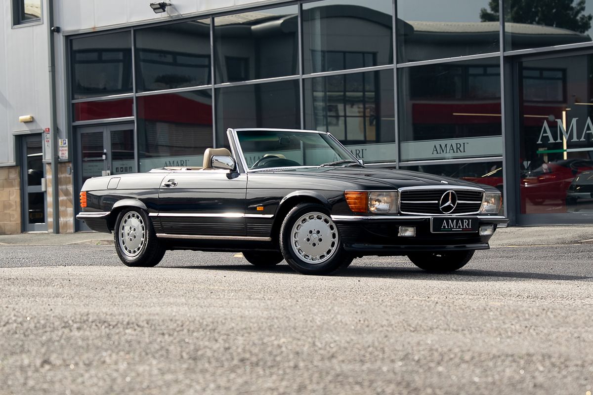 MERCEDES BENZ SL500 V8 R107