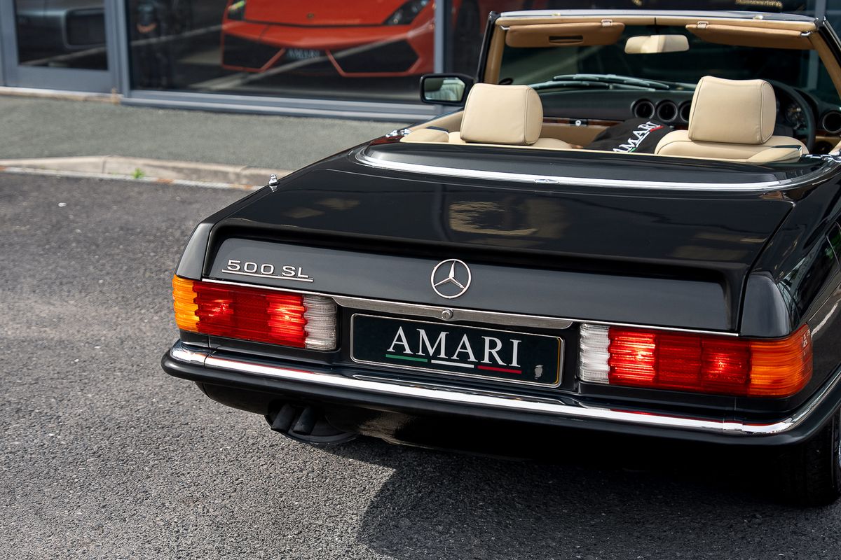 MERCEDES BENZ 500 SL (R107)