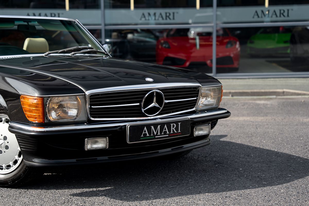 MERCEDES BENZ 500 SL (R107)