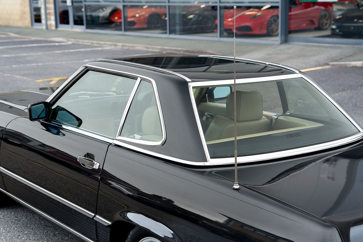 MERCEDES BENZ 500 SL (R107)