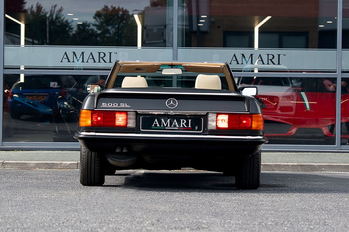 MERCEDES BENZ 500 SL (R107)