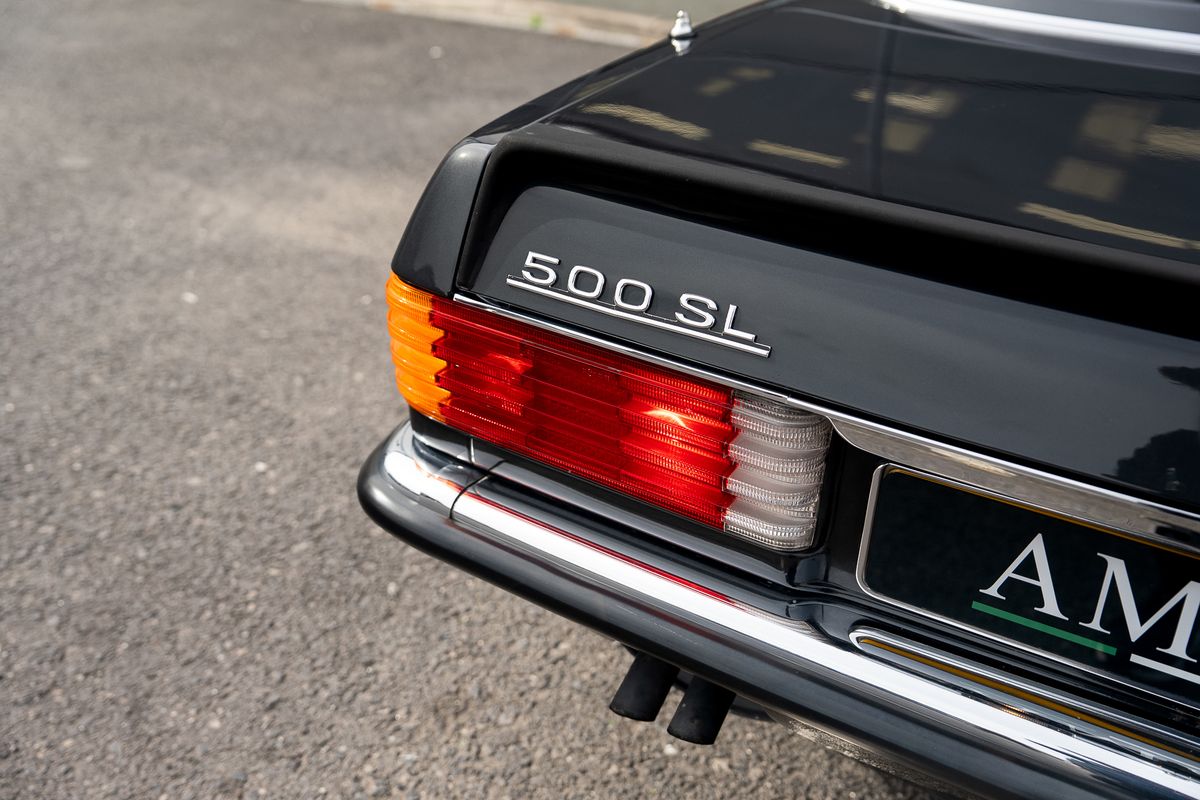 MERCEDES BENZ SL500 V8 R107