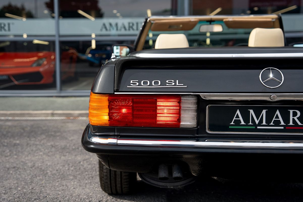 MERCEDES BENZ 500 SL (R107)