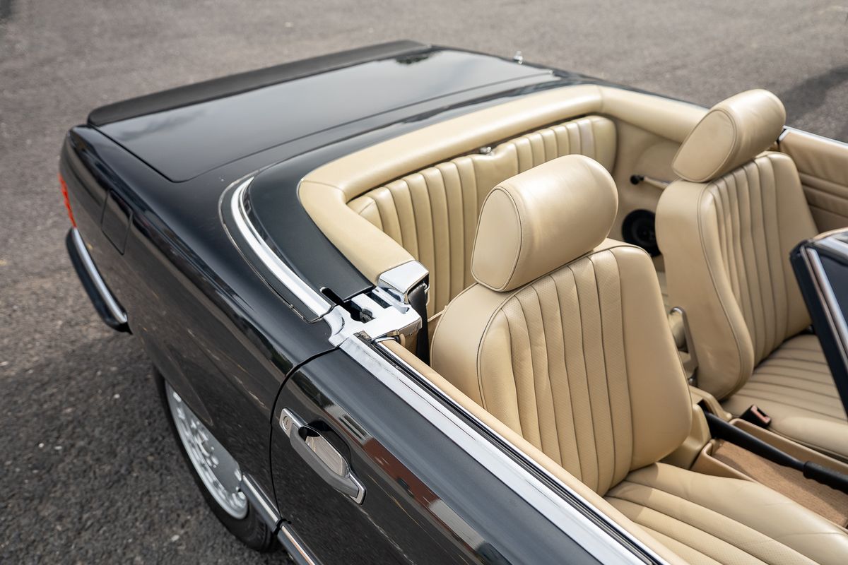 MERCEDES BENZ SL500 V8 R107