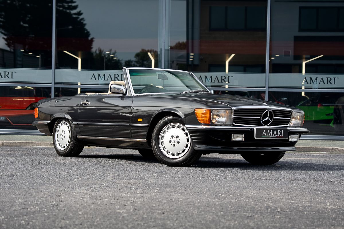 MERCEDES BENZ 500 SL (R107)