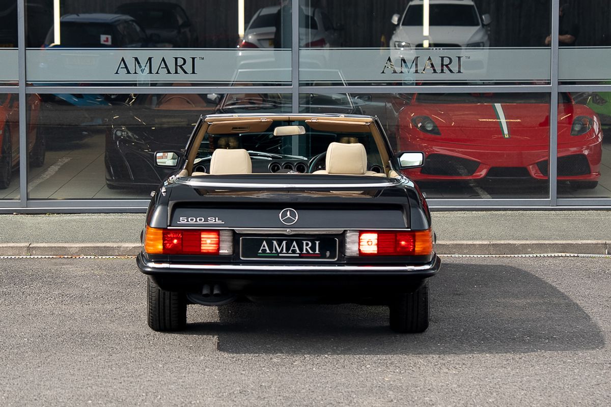 MERCEDES BENZ SL500 V8 R107