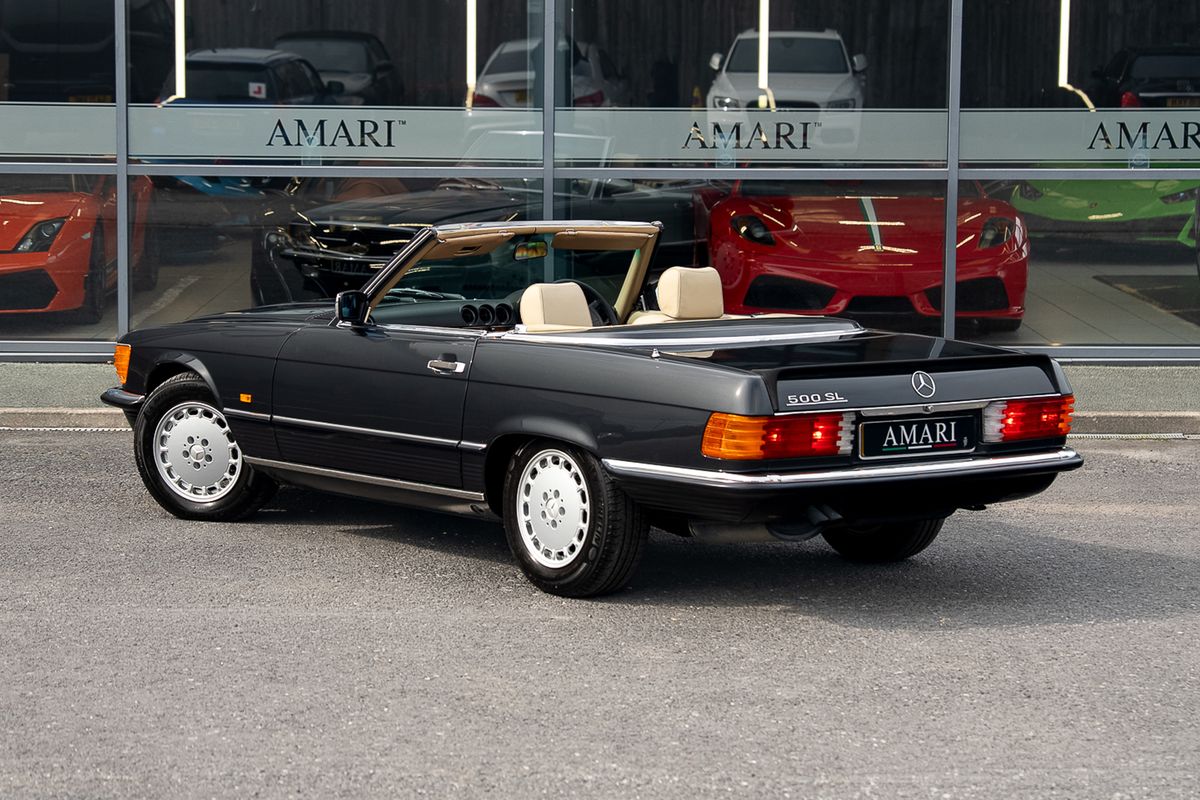 MERCEDES BENZ SL500 V8 R107