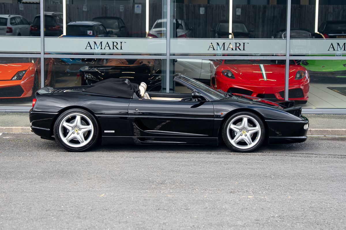 FERRARI F355 F1 SPYDER